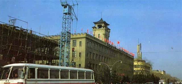 看看1983年的长春 “北国春城”的街头巷影!(图7)